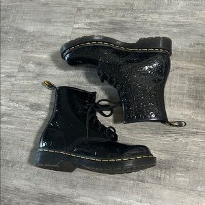 Dr. Martens 1460 Black Patent Leather Boots
Size 7 “Like New”